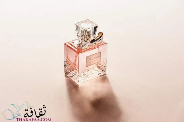 العطور و الروائح - احدث افكار هدايا عيد الام بسيطة-موقع ثقافة.كوم