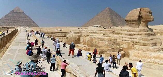أهمية السياحة في مصر للدخل القومي