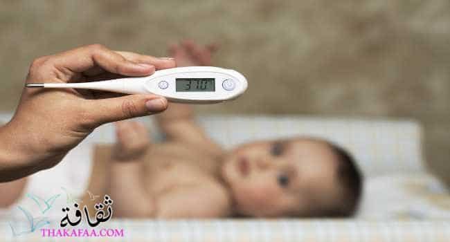كيف يتم قياس حرارة الطفل الرضيع؟