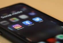 موضوع تعبير عن مواقع التواصل الاجتماعي Social Media موضوع تعبير عن مواقع التواصل الاجتماعي Social Media